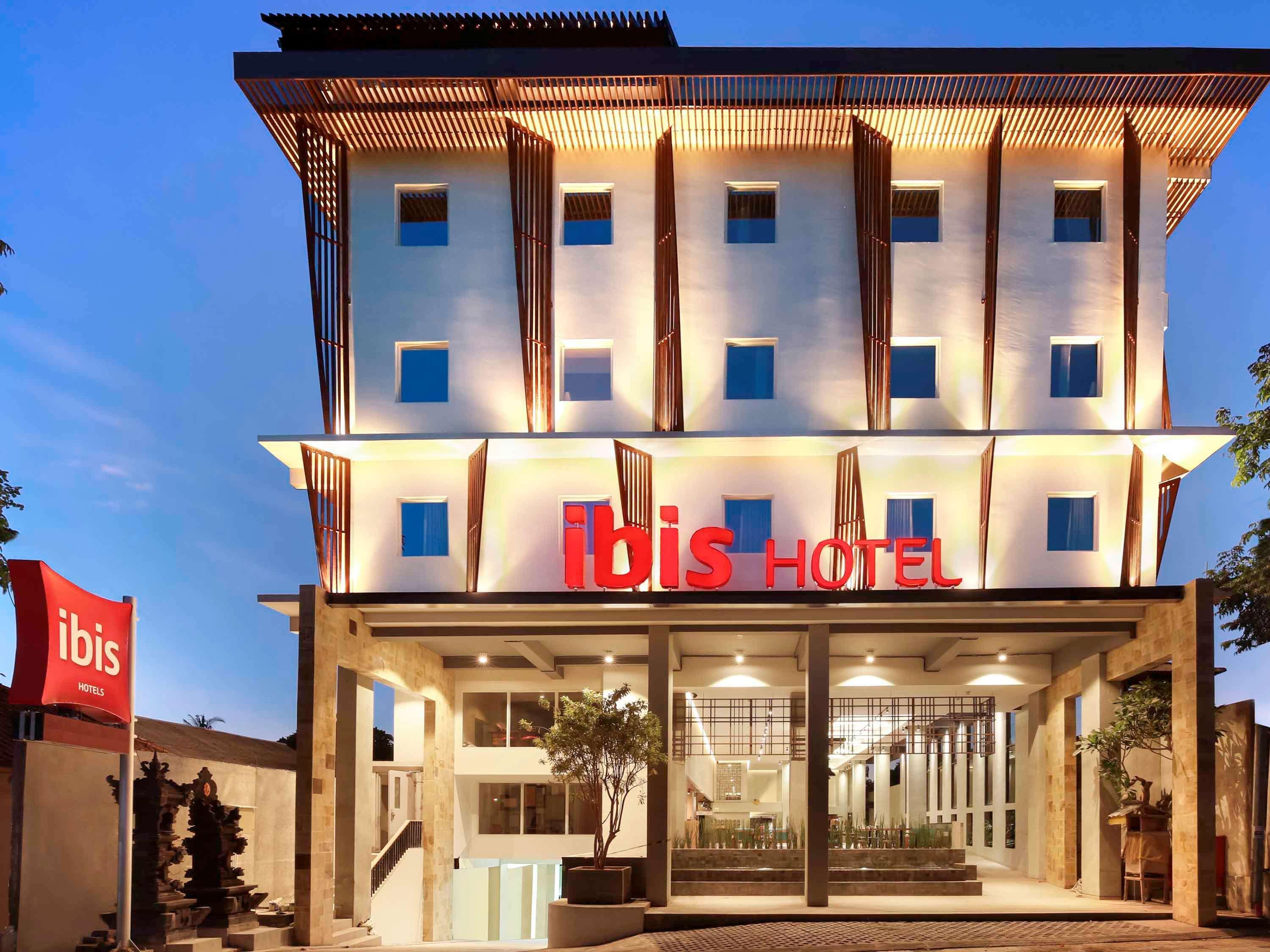 Hotel Ibis Bali Legian Street Exterior foto